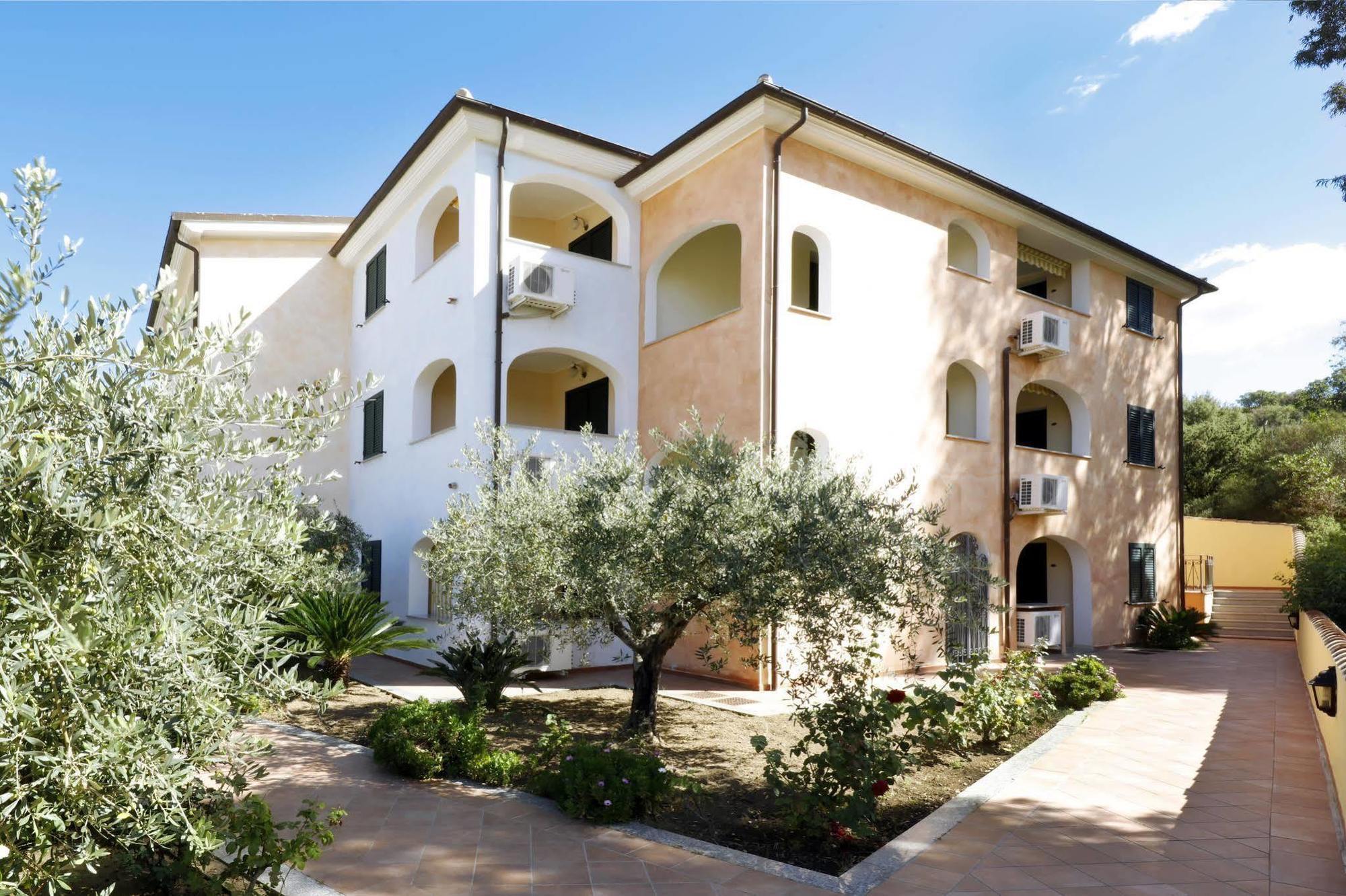 Residence Il Borgo オロゼーイ エクステリア 写真