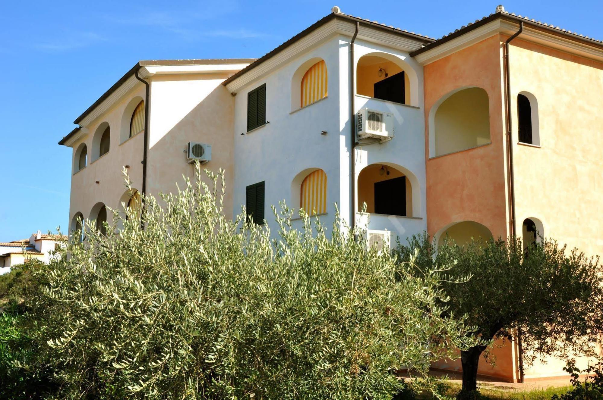 Residence Il Borgo オロゼーイ エクステリア 写真